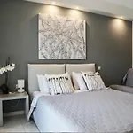 Aelia Living 4*