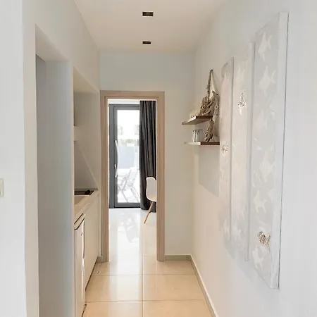 Aelia Living Apartahotel 4*