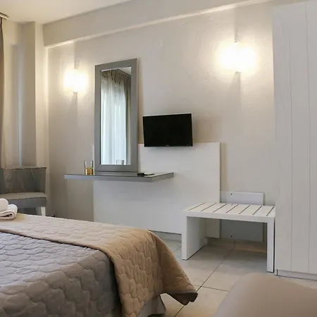 Aparthotel Aelia Living *